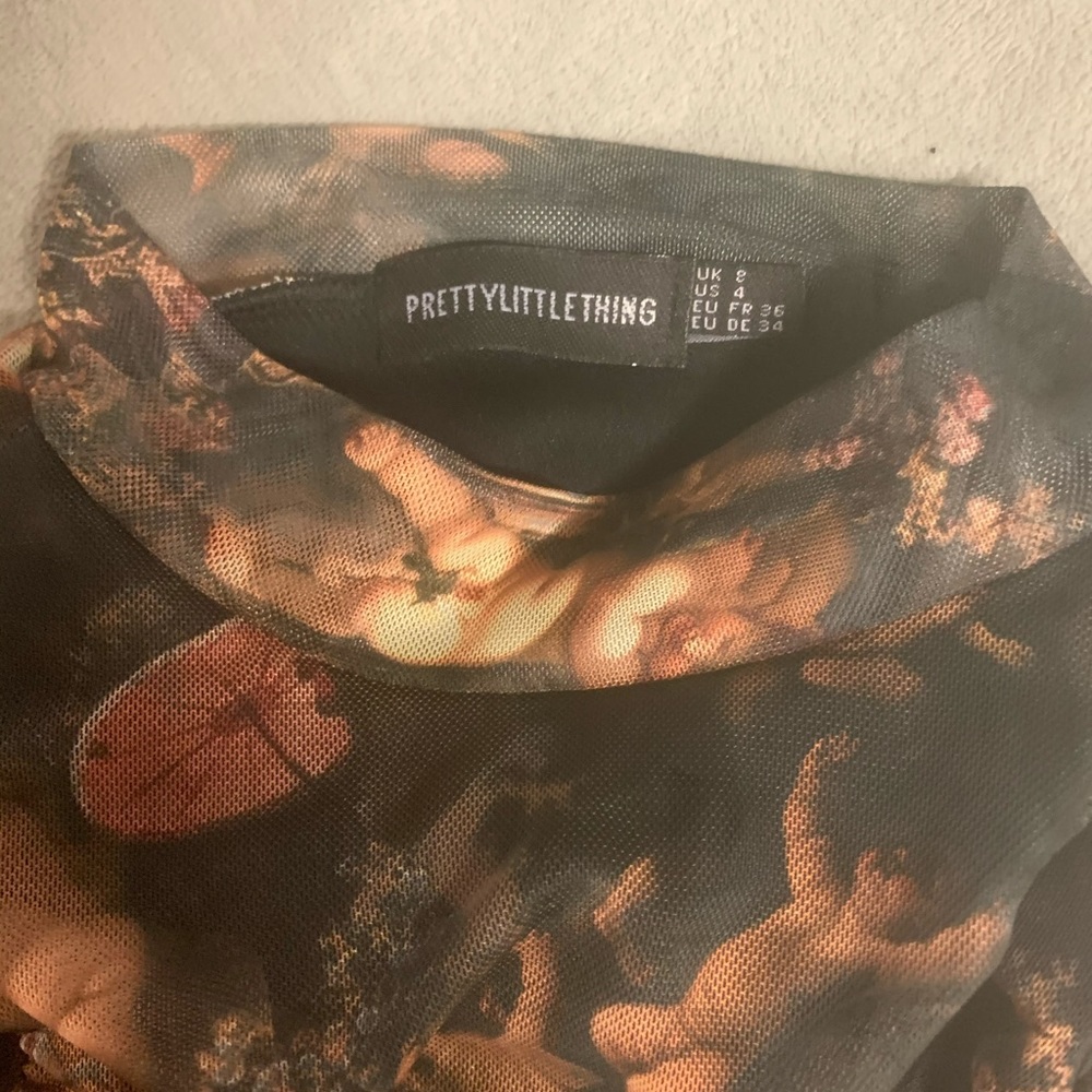 Pretty Little Thing angel printed dress, never worn size small
